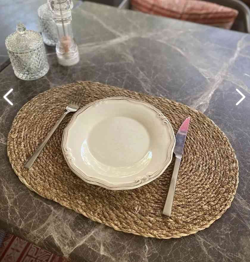 Set de table ovale en jute — vue 3