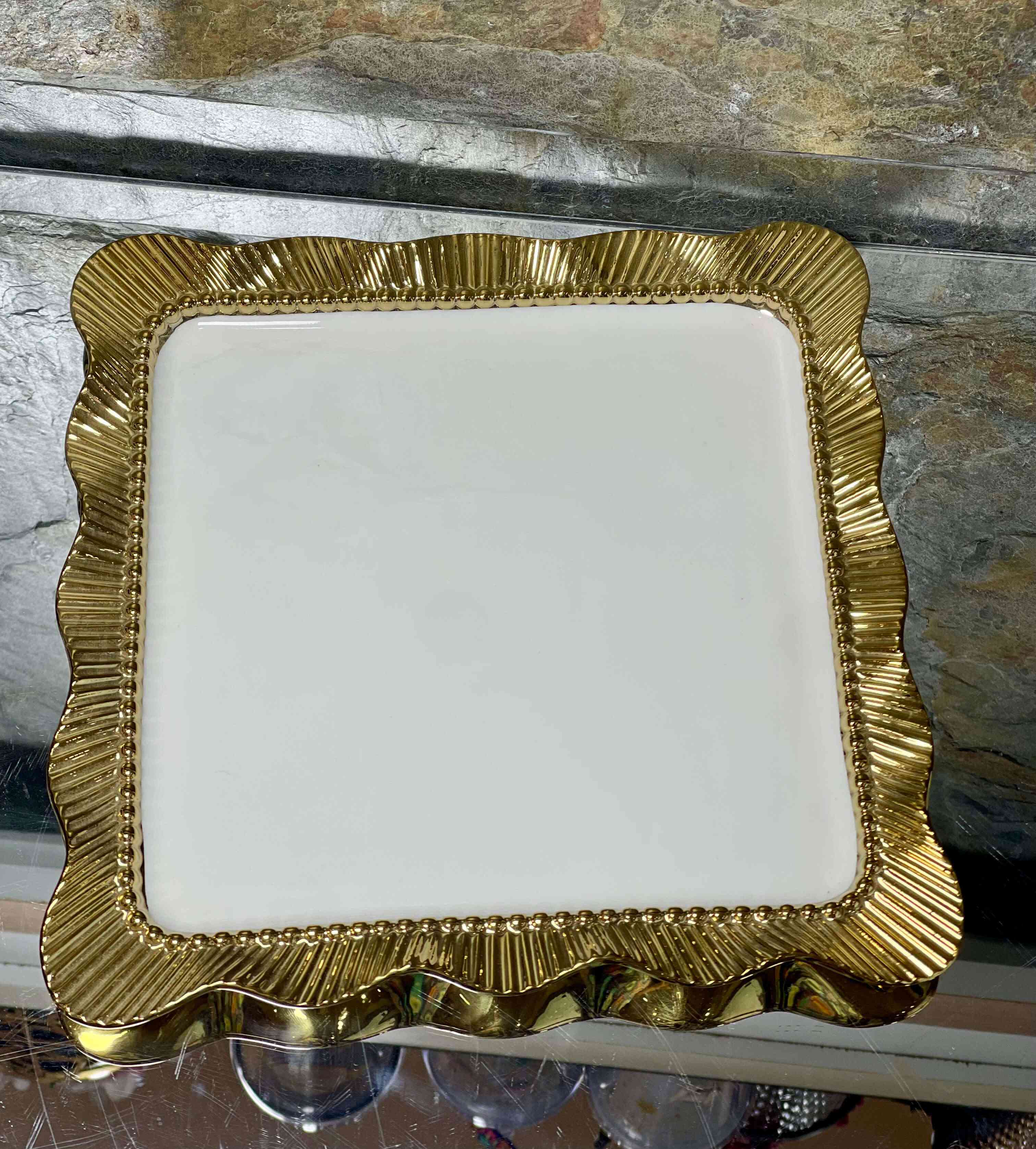 Plat de présentation Carré 25*25cm — vue 3
