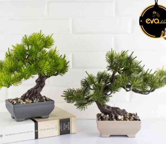 Plante artificielle en pot