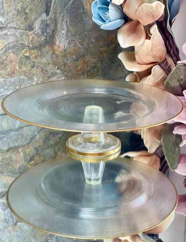 Présentoir à gâteau sur pied rond en verre 