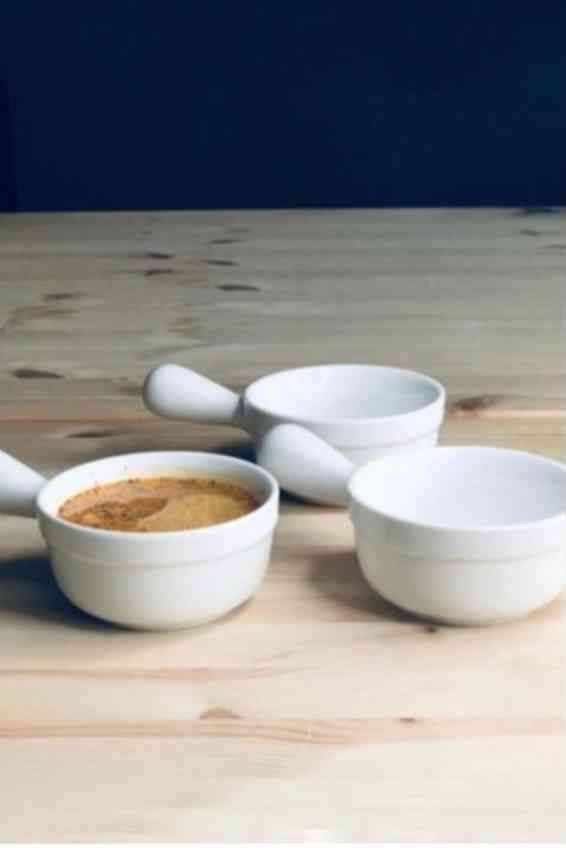 Lot de 3 mini ramequins en porcelaine 15*10*5h