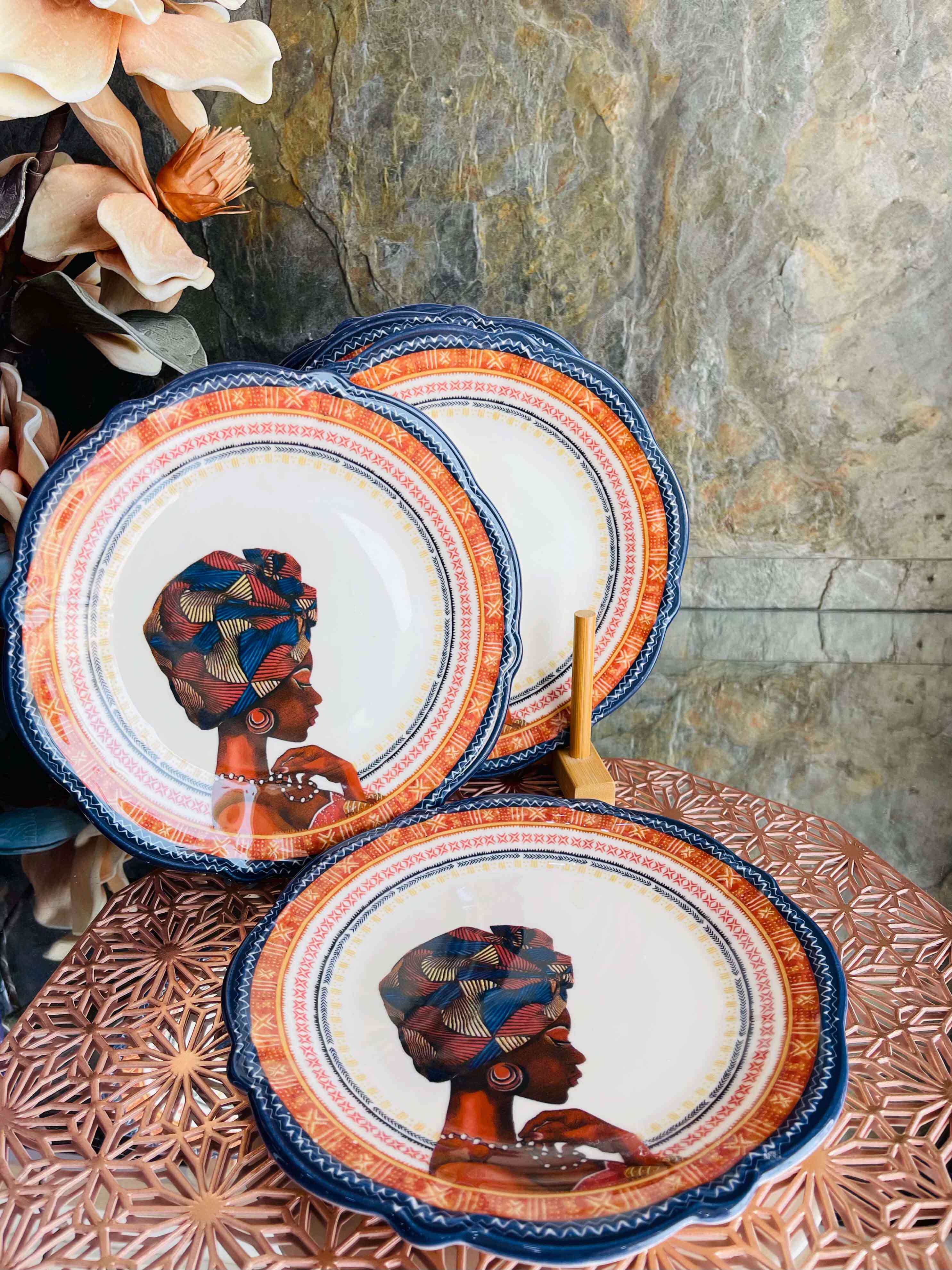 Lot de 6 Assiettes à dessert décorative en porcelaine- Design femme africaine - plat 21cm