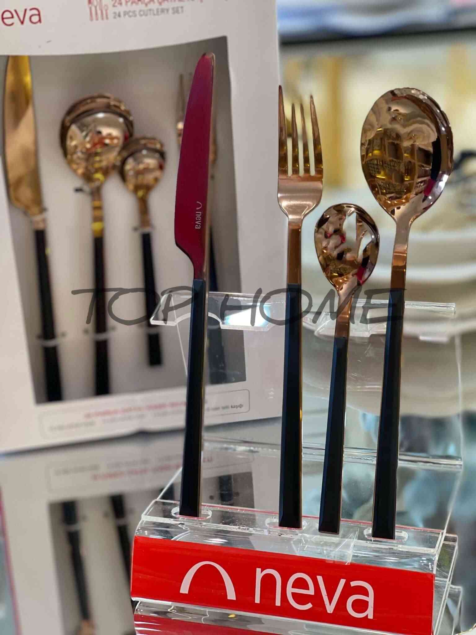 Ensemble de Couverts de Table 24 Pièces pour 6 Personnes 